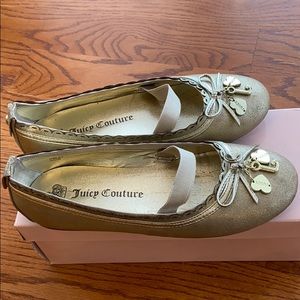 Juicy couture leather flats